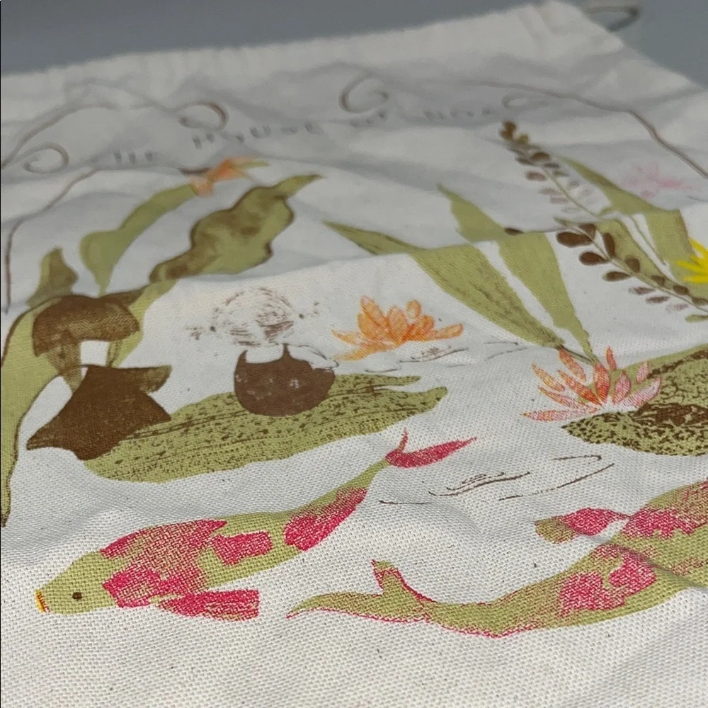 The House of Noa Cream Drawstring Dust Bag with darling print